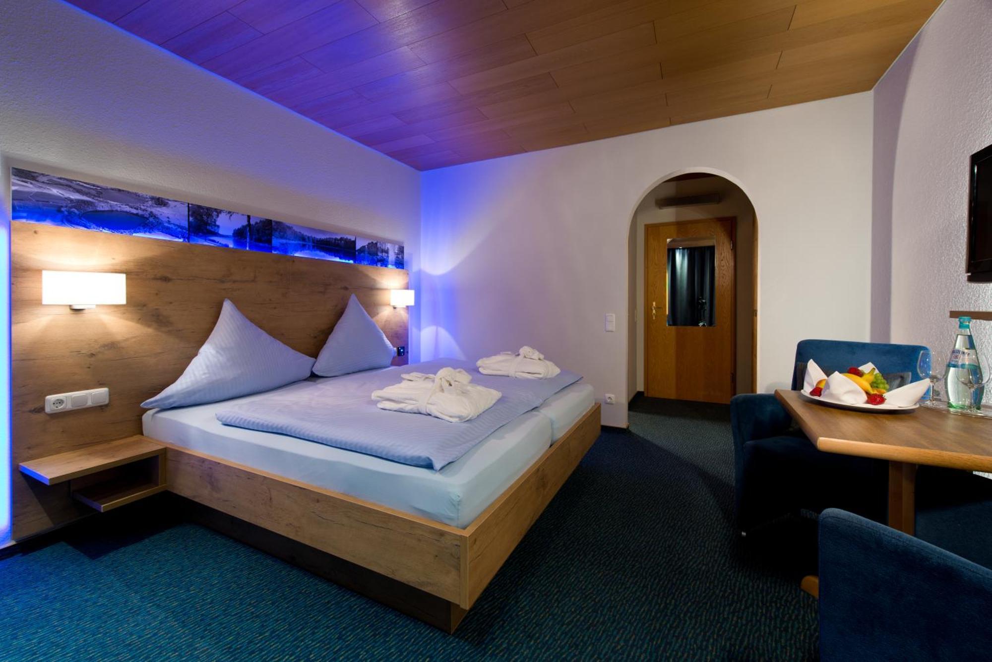 Seehotel Am Stausee 4 Sterne Superior Герольштайн Экстерьер фото